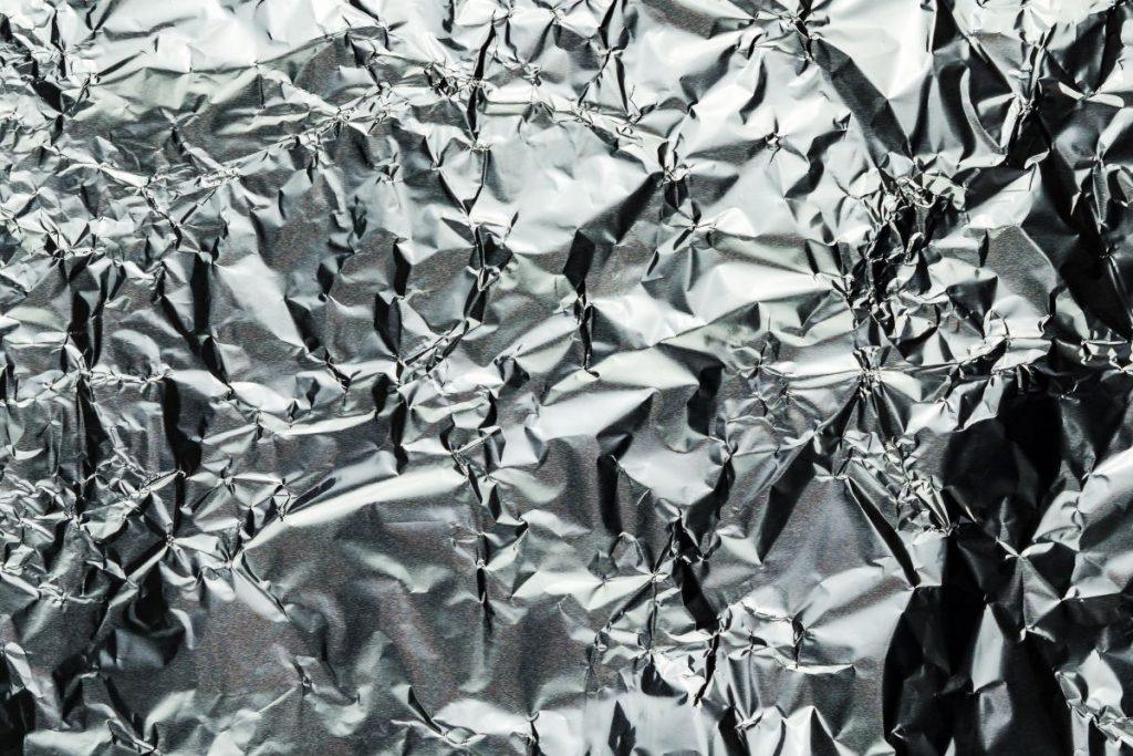 Į skalbimo mašiną įmeskite folijos kamuolį. Rezultatas tiesiog stulbinantis! Kaip folija veikia skalbimo metu?