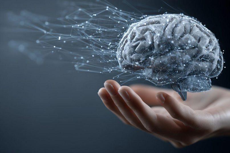 Įvardinti veiksmingiausi būdai, padedantys apsisaugoti nuo demencijos