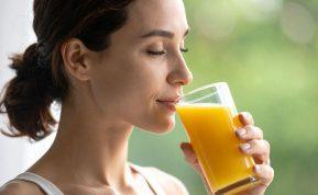 Ką iš tikrųjų daro apelsinų sultys: tyrimai atskleidė netikėtą poveikį organizmui