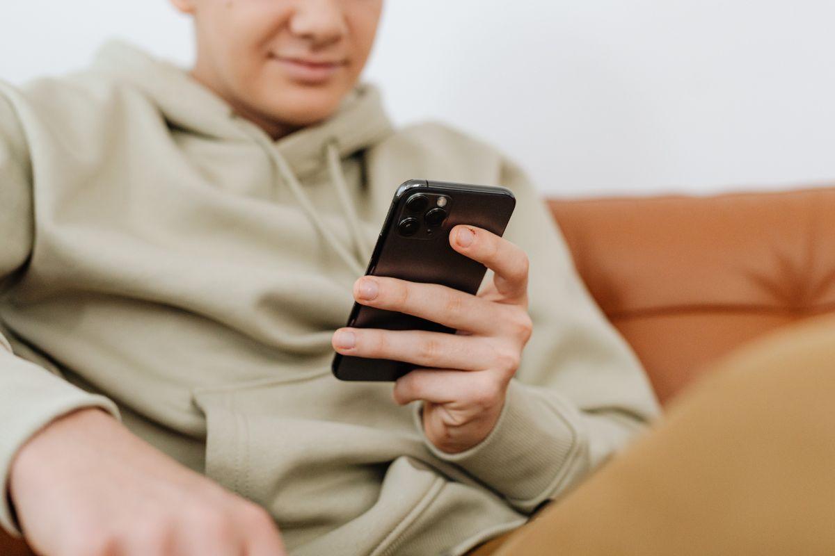 Atspėkite žmogaus charakterį vos pažvelgę į jo telefoną: įdomus psichologinis testas
