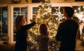 Kada puošti kalėdinę eglutę? Yra tik vienas teisingas laikas