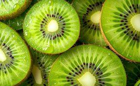 Kaip išsirinkti gardžius kivius parduotuvėje ir kodėl šaltuoju metų laiku reikia valgyti šiuos vaisius