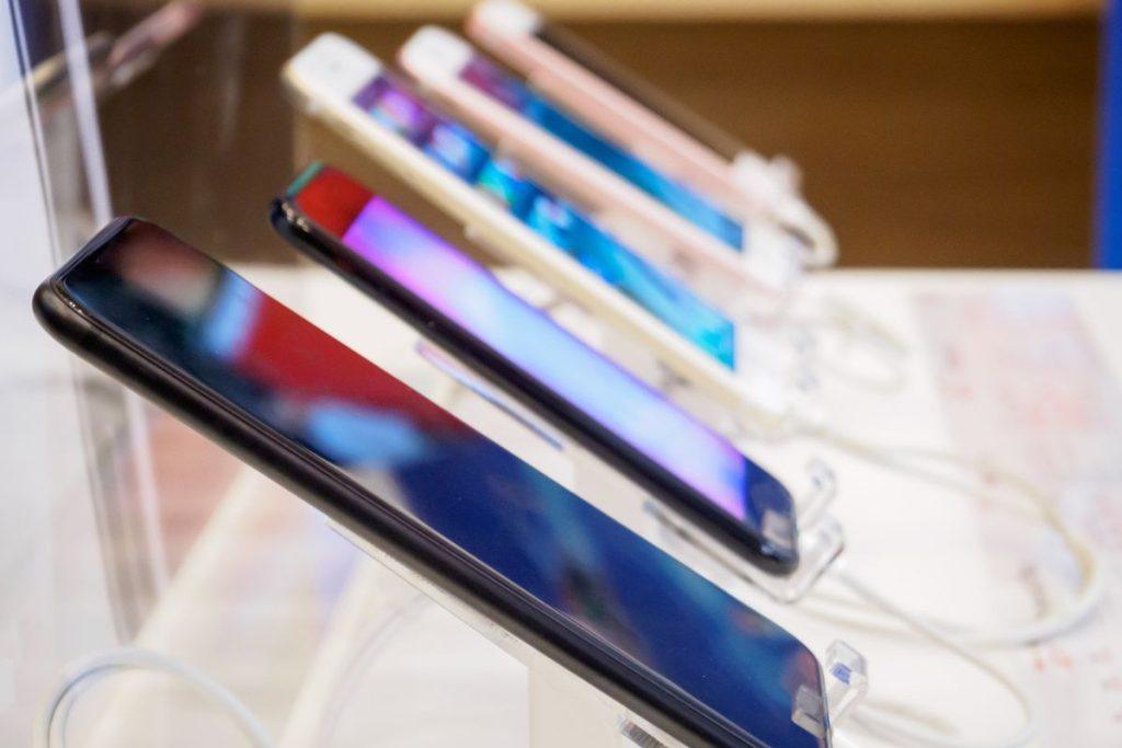 Kaip nustatyti prioritetus renkantis išmanųjį telefoną