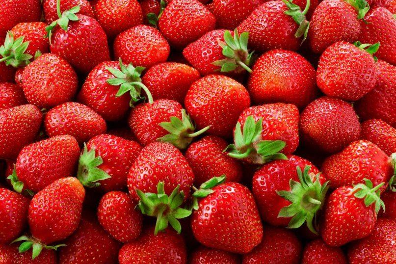 Kaip padidinti braškių derlių naudojant paprasčiausias garstyčias?