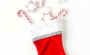 Kaip pasigaminti kalėdinę kojinę: 8 paprasti žingsniai