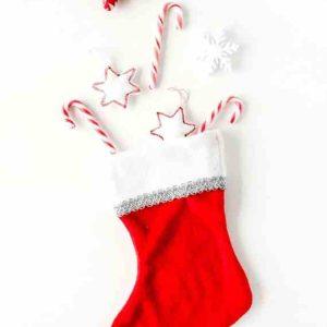 Kaip pasigaminti kalėdinę kojinę: 8 paprasti žingsniai