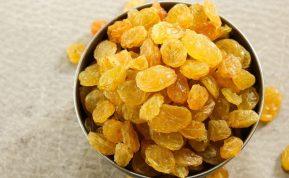 Kas atsitiks, jei gersite vandenį su razinomis ?