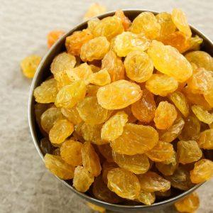 Kas atsitiks, jei gersite vandenį su razinomis ?