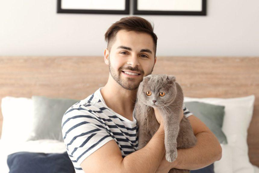 Katės jus supranta geriau, nei manėte: mokslininkai atskleidė paprastą triuką