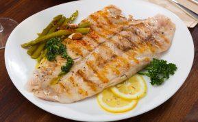 Kepta žuvis Kūčioms – tradicinis ir gardus patiekalas