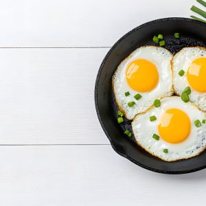 Kiaušinienė su ledu: virtuvės triukas, kuris pakeis jūsų pusryčius visam laikui