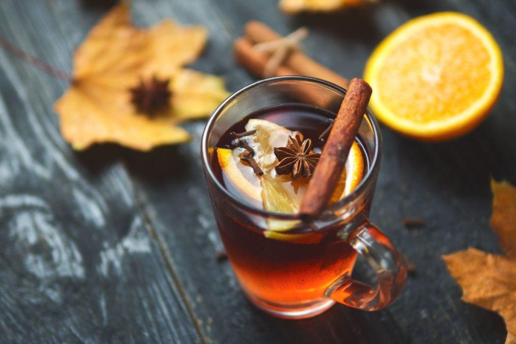 Kodėl karštas vynas ir toliau populiarus?