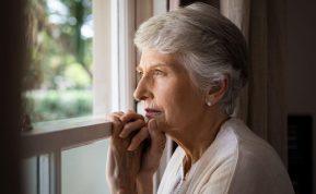 Kodėl su amžiumi sunku išlaikyti draugus? 5 priežastys ir ką su tuo daryti