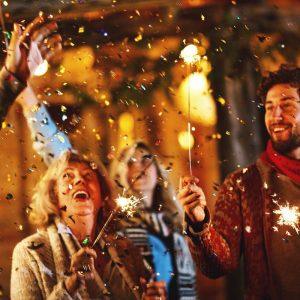 Kokias Naujųjų metų spalvas 2026 pasirinkti, kad pritrauktumėte sėkmę, meilę ir pinigus