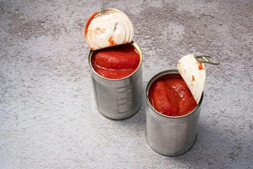 Kokie pomidorai yra sveikesni – švieži ar konservuoti? Tiesa, kuri jus nustebins