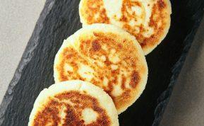 Labai sveiki ir gardūs varškėčiai su žolelėmis. Išbandykite!