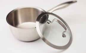 Lengvas ir paprastas būdas išvalyti stiklinius dangčius. Jūsų dabgčiai blizgės.