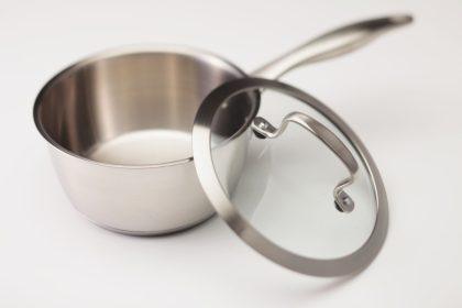 Lengvas ir paprastas būdas išvalyti stiklinius dangčius. Jūsų dabgčiai blizgės.