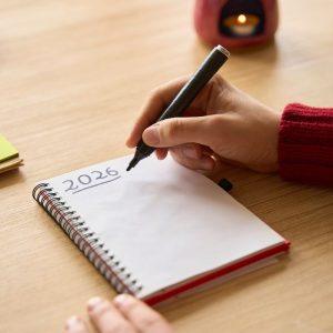 Maži naujametiniai pažadai, kurie keičia viską: 2026-ieji gali prasidėti nuo stiklinės vandens