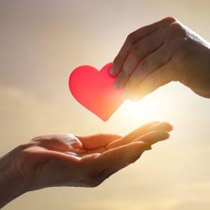 Meilės nepakanka: trys karčios tiesos apie santykius