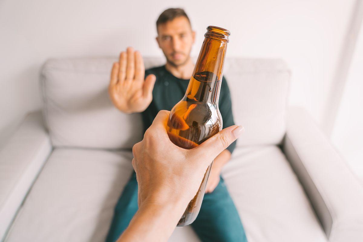 Mėnuo be alkoholio: kas iš tikrųjų nutinka tavo kūnui ir kodėl daugelis nebenori grįžti atgal