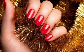 Ne auksinė ir ne raudona: Ši spalva šįmet bus populiariausia per Kalėdas