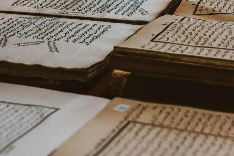 Neįmenamos praeities paslaptys: 7 senovės kalbos, kurių mokslininkai vis dar nesugeba iššifruoti