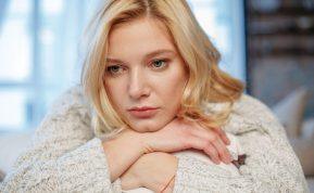 Nemalonūs palinkėjimai iš artimųjų per kūčias: kaip reaguoti ir ką daryti kitaip?