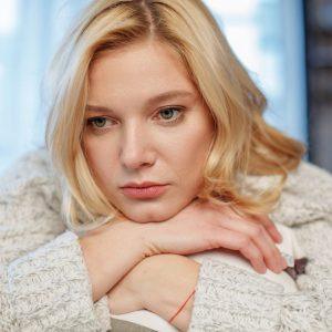 Nemalonūs palinkėjimai iš artimųjų per kūčias: kaip reaguoti ir ką daryti kitaip?