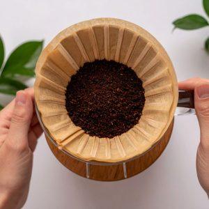 Nepatikėsite, kaip galite panaudoti kavos tirščius savo sode – 10 neįtikėtinų patarimų!