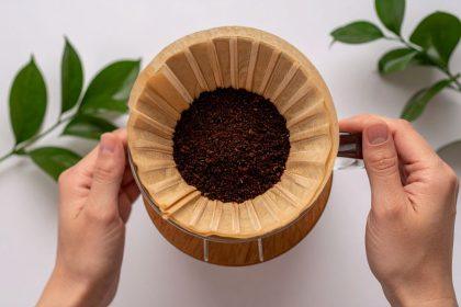 Nepatikėsite, kaip galite panaudoti kavos tirščius savo sode – 10 neįtikėtinų patarimų!