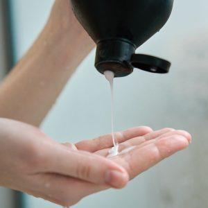 Netikėta tiesa: kodėl valymas su šampūnu gali tapti jūsų geriausiu kasdieniu triuku