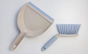 Netikėtas namų triukas su grindų semtuvėliu: pasitarnaus turintiems nedidelę kriauklę