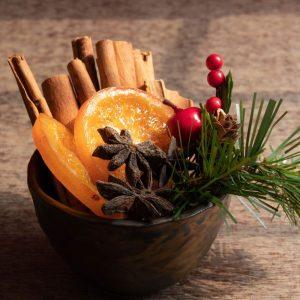 Norite, kad jūsų namai kvepėtų Kalėdomis visą mėnesį? Štai 10 būdų, kaip tai padaryti