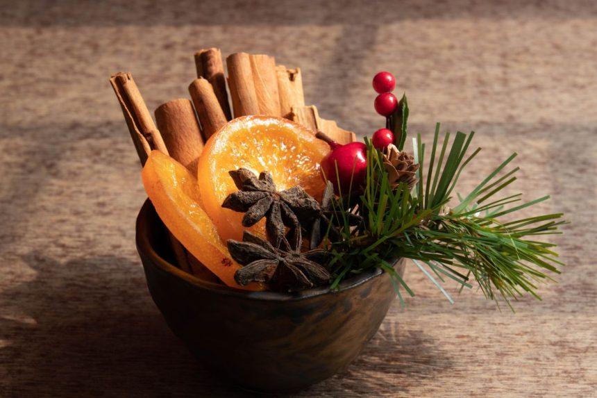 Norite, kad jūsų namai kvepėtų Kalėdomis visą mėnesį? Štai 10 būdų, kaip tai padaryti