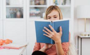 Norite, kad jūsų vaikas puikiai mokytųsi? Išmokykite jį pamilti knygas! 