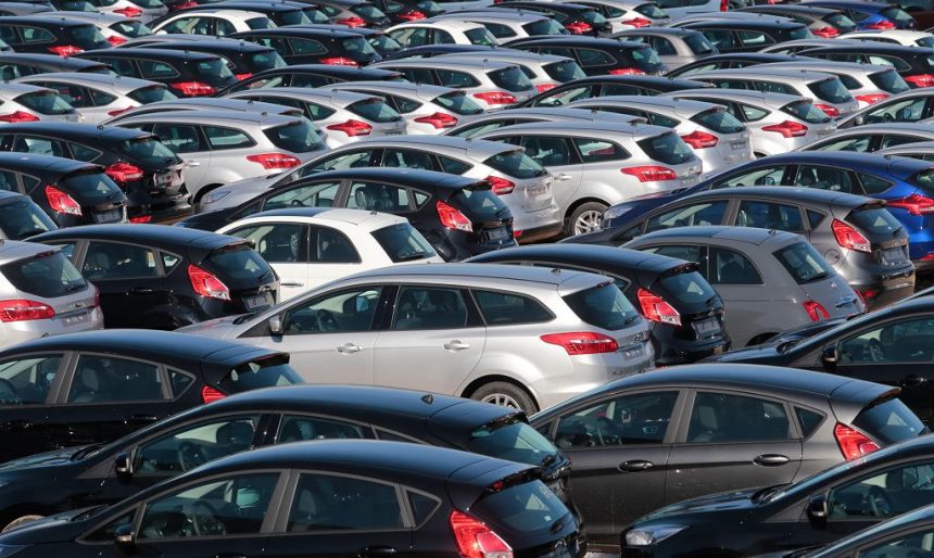 Nuo 2026 m. ES ruošia tylų smūgį naudotų automobilių rinkai