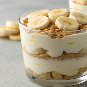 Nuostabus bananų tortas, kurio nereikia kepti. Mano šeima jį dievina net ir per šventes!