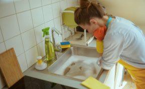 Nuostabus triukas, kuris padės išvalyti užsikimšusią kanalizaciją! Niekada negalvojau, kad tai galiu sutvarkyti taip lengvai!