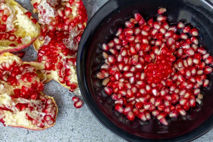 Nustokite išmesti granatų žieveles! Štai kaip reikia jas panaudoti.
