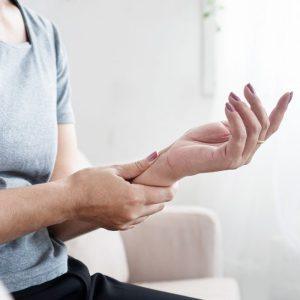 Nutirpimas yra svarbus signalas, kad reikia apsilankyti pas gydytoją. Štai 5 galimos priežastys.