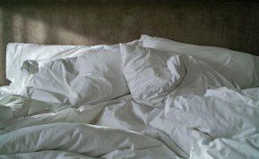 Paliekate lovą nepaklotą? Turime Jums gerų žinių!
