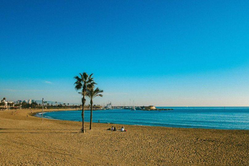 Pigu, tačiau egzotiška: kryptys, kur lietuviai turėtų keliauti sausį ir vasarį