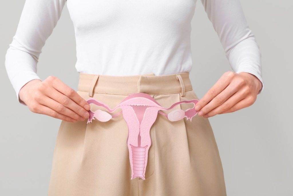 Plaukai krenta saujomis? Šiuos tyrimus atlikite prieš leisdami pinigus specialistams ir papildams. Lytiniai hormonai