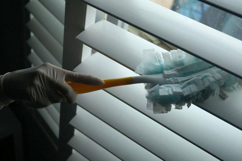 Puikus patarimas, kuris padės atsikratyti dulkių: tiesiog suvilgykite šiuo mišiniu paprastą skudurėlį!