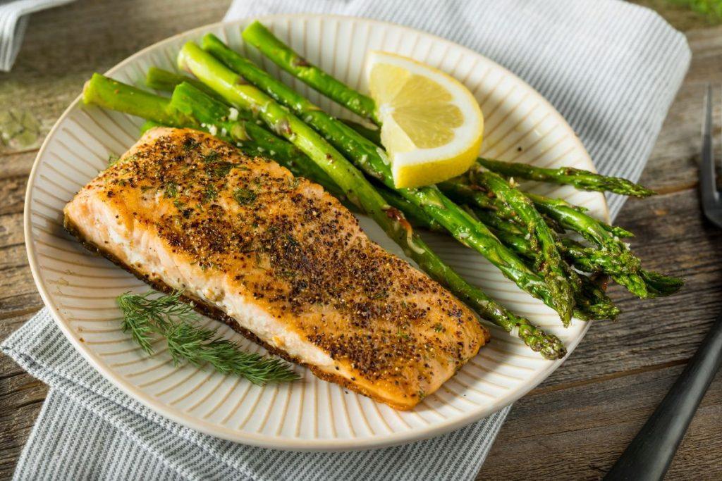 Riebios žuvys - idealus maistas prieš alkoholį