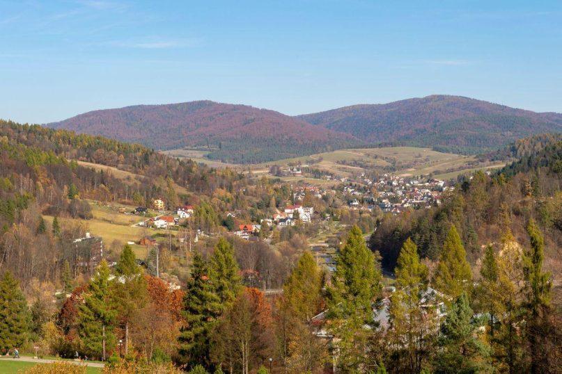 Šis Lenkijos regionas - puki vieta žiemos atostogoms su šeima: kalnų kurortas, kuriame jausitės kaip namuose
