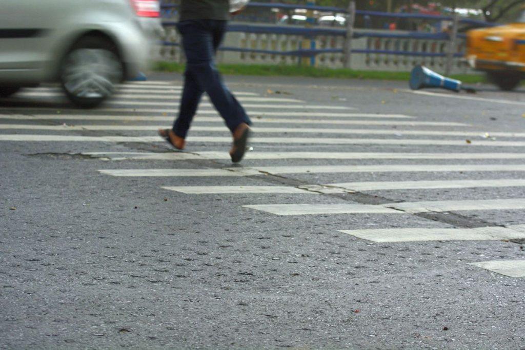 Sklando gandas, jog elektromobiliai pavojingi pėstiesiems: atliktas tyrimas atskleidė netikėtą tiesą. Britanijos eismo įvykių statistika