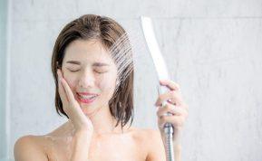 Štai kas nutiks jūsų kūnui, jei nesiprausite 2 dienas