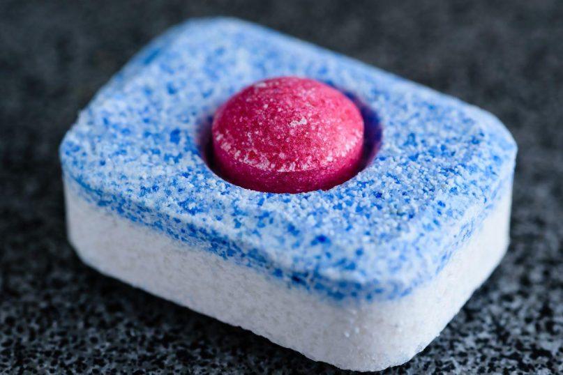 Štai kodėl perku indaplovės tabletes, nors namuose net neturiu indaplovės!